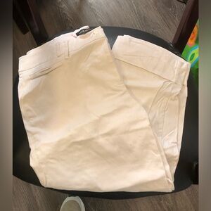 Lane Bryant White Capri Pants, Size 18, Stretchy